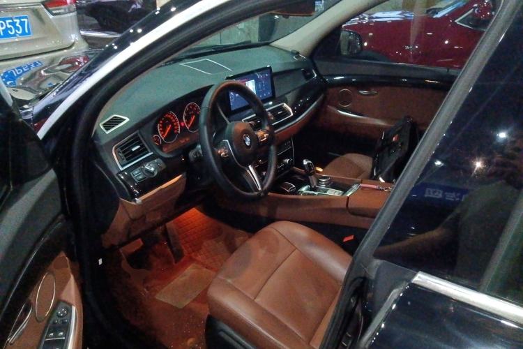 Used BMW 5 Series GT 2014 528i Leading Model