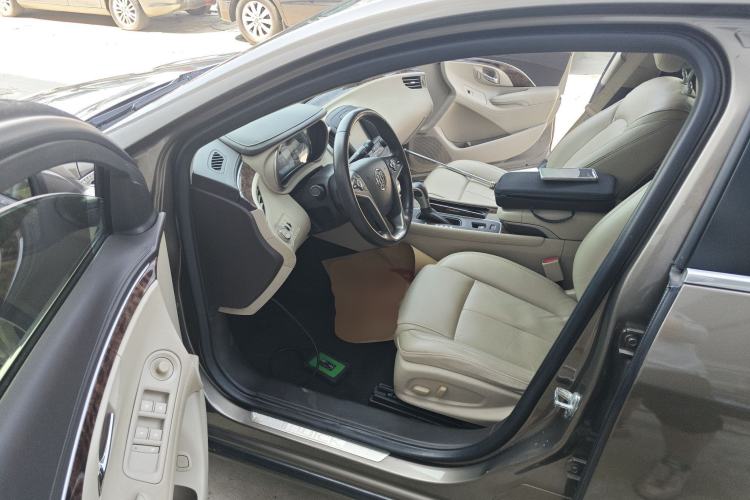 Used Buick LaCrosse 2013 2.4L SIDI Leading Comfort Version