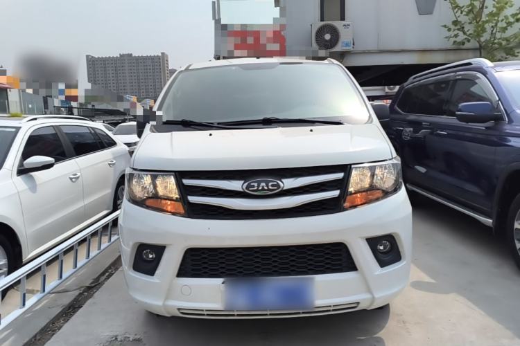 Used JAC Refine M3 2019 PLUS Maker Edition 1.8L Luxury Smart Model with 9 Seats Front