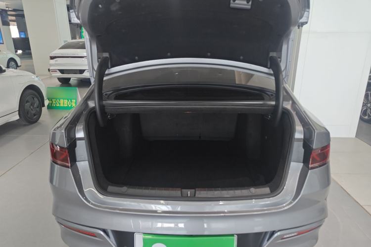 Used BYD Qin PLUS 2024 Honor Edition EV 510KM Leading Model
