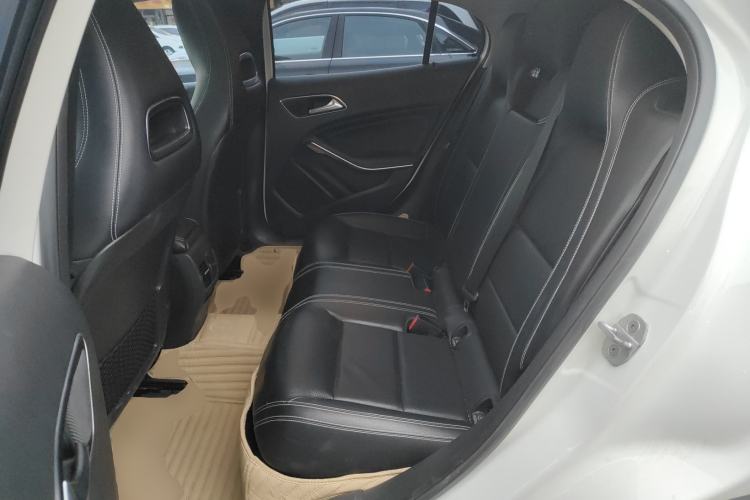 Used Mercedes-Benz GLA 2016 GLA 200 Fashion Model