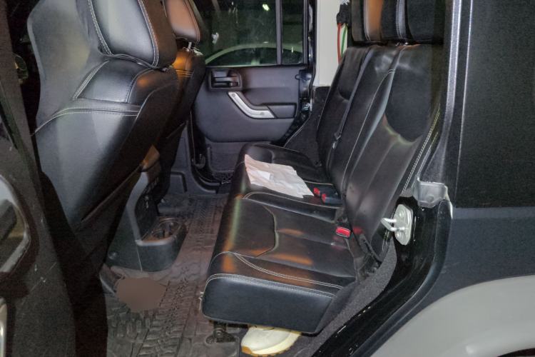 Used Jeep Wrangler 2017 3.0L Sahara Four-Door Comfort Edition
