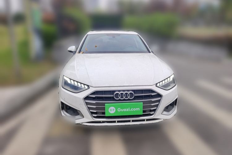 Used Audi A4L 2020 40 TFSI Fashionable and Elegant Model
