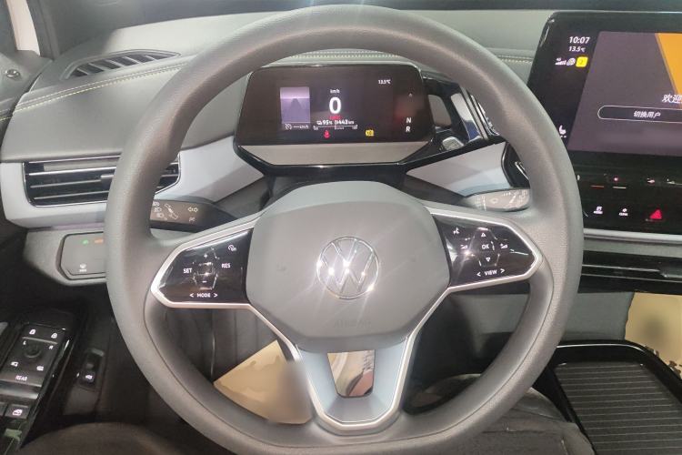Used Volkswagen ID.4 X 2021 Pure+ Long-Range Edition Steering Wheel