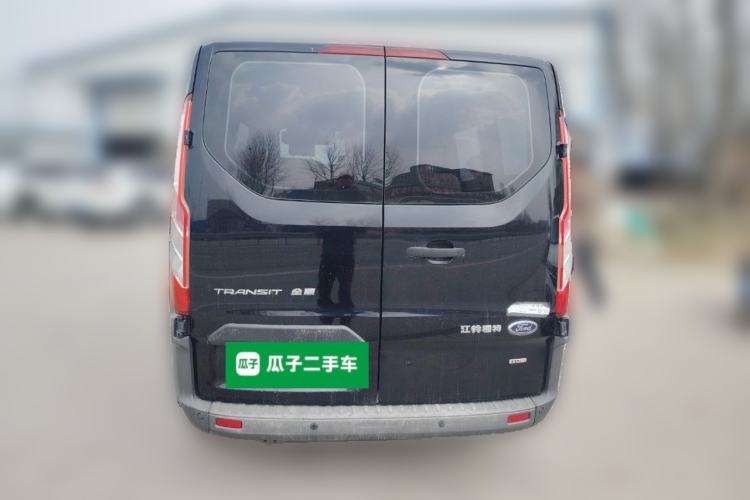 Used Ford Transit 2019 2.0T Diesel Multi-Purpose Commercial Vehicle Short Wheelbase Low Roof 6-Seater China VI Standard