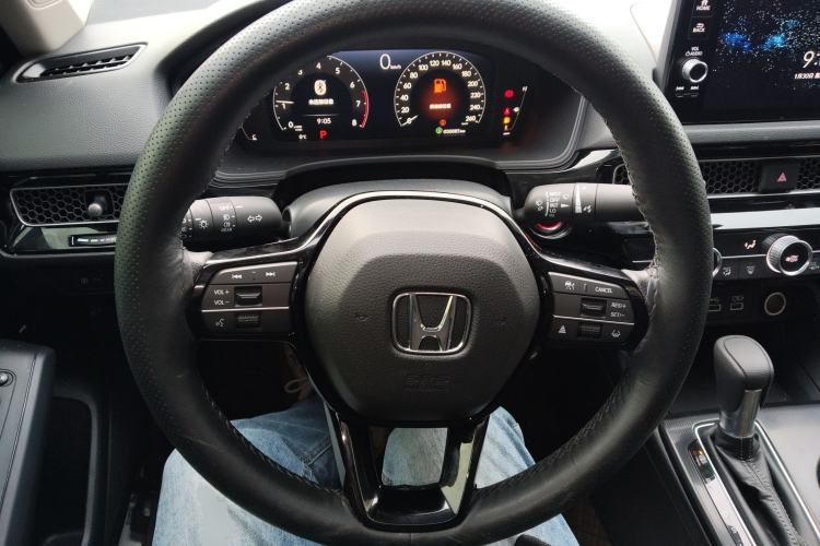 Used Honda Civic 2022 240TURBO CVT Dynamic Edition
