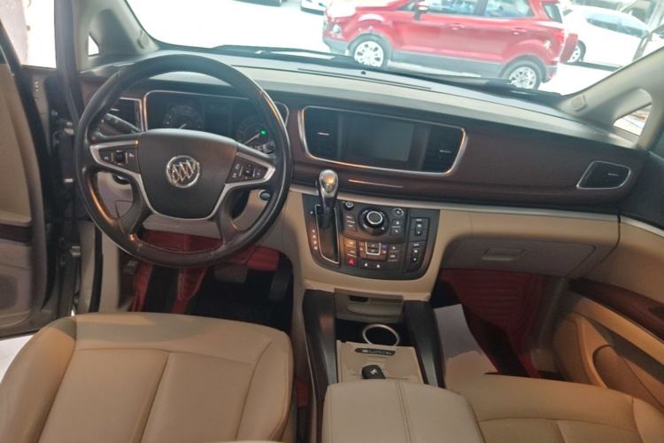 Used Buick GL8 2018 28T Luxury Model China VI Standard Center Console