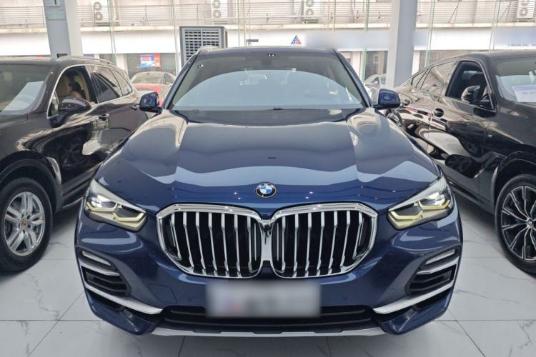 Used BMW X5 2019 xDrive40i Base Model Middle East
