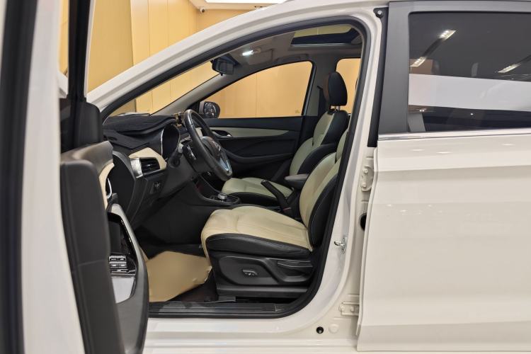 Used Baojun 360 2018 1.5L Automatic Luxury Version China V