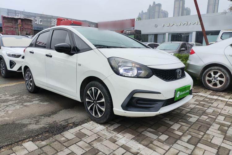 Used Honda Fit 2021 1.5L CVT Trendy Edition Front Right 45 Deg