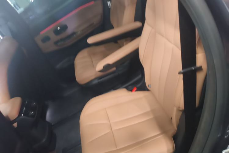 Used Nio ES8 2020 580 km Range Signature Edition Six-Seater Version
