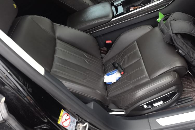 Used Audi A8 2019 Facelifted Plus A8L 50 TFSI quattro Comfort Version
