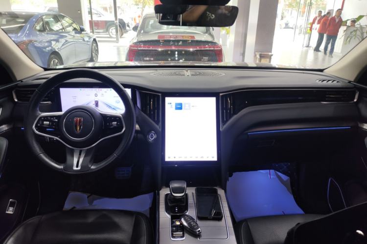 Used Hongqi HS7 PHEV 2024 2.0T PHEV Four-Wheel Drive Flagship Edition 6 Seats Center Console