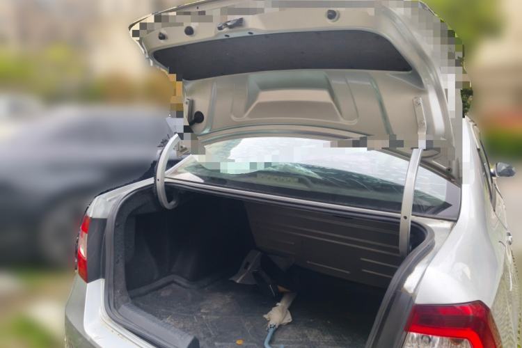 Used Skoda Rapid 2015 1.6L Automatic Smart Selection Model