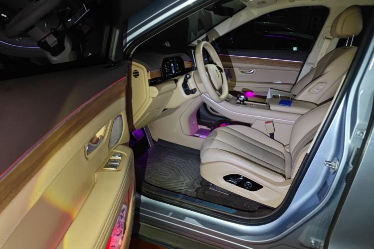 Used Hima AITO M7 2024 1.5T Intelligent Driving 4WD Max Edition 5 Seats Driver Seat