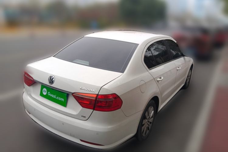 Used Volkswagen Lavida 2013 Revised Version 1.4 TSI DSG Comfort Edition
