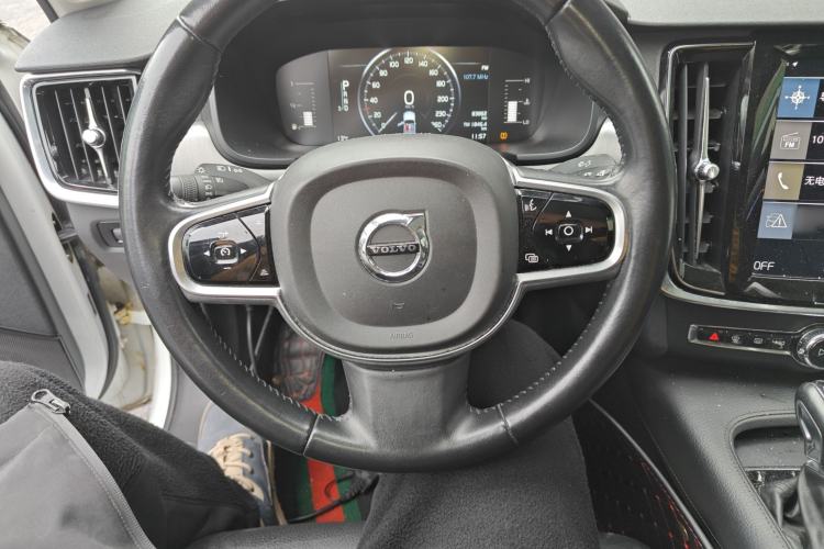 Used Volvo S90 2017 T4 Zhiyi Edition