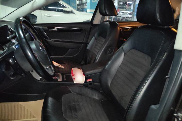 Used Volkswagen Magotan 2013 1.8TSI Luxury Model Left Front Seat