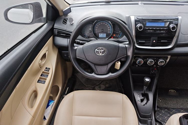 Used Toyota YARiS L Zhi Xiang 2017 1.5E CVT Dynamic Edition Steering Wheel