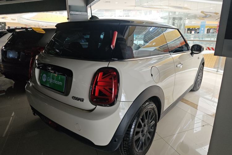 Used MINI 2018 1.5T COOPER Classic Edition