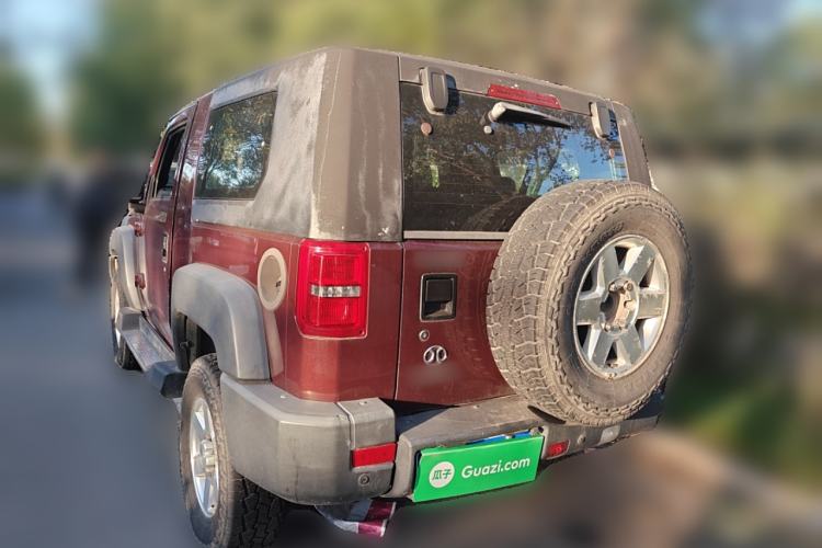 Used BAIC Off-Road BJ40 2014 2.4L Manual Cross-Country Edition
