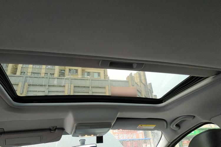 Used Peugeot 3008 2015 2.0L Automatic Trend Edition
