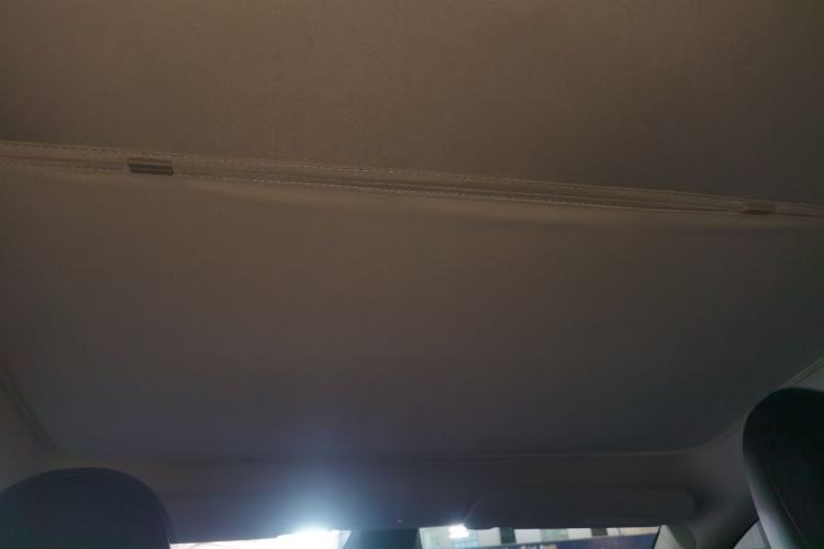 Used Tesla Model Y 2024 Long-Range All-Wheel-Drive Version
