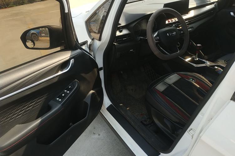 Used Geely Auto Vision X3 2021 PRO 1.5L Manual Elite Model
