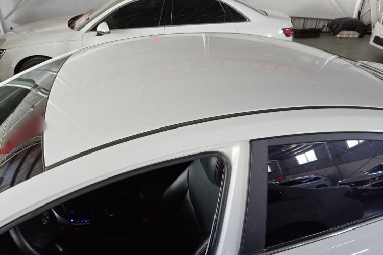 Used Hyundai Elantra (5th Generation / Langdong) 2016 1.6L Automatic Smart Version Roof