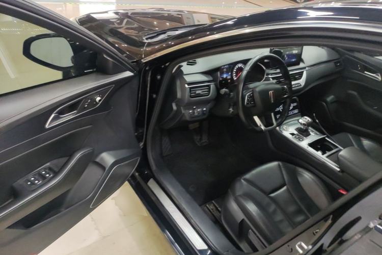 Used Hongqi H5 2020 1.5T DCT Flagship Edition Driver Seat