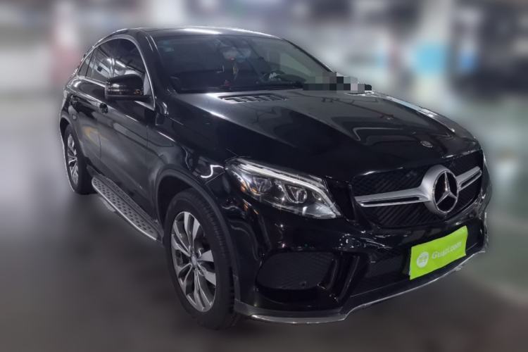 Used Mercedes-Benz GLE Coupe 2017 GLE 400 4MATIC Coupe SUV Front Right 45 Deg