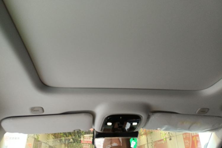 Used Chery Tiggo 8 L 2024 2.0T Two-Wheel Drive Luxury Edition 5 Seats
