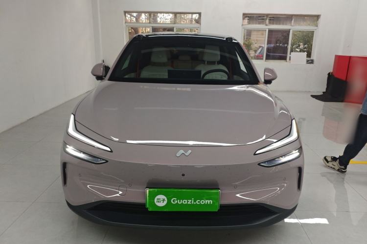 Used ONVO L60 2024 60 kWh Rear-Drive Version Front