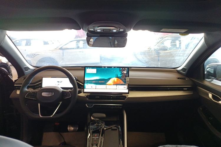 Used Geely Auto Preface 2025 Dongfang Yao 2.0TD Lanxing Edition
