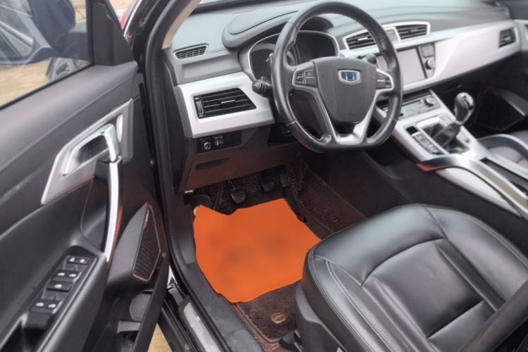 Used Geely Auto Emgrand X7 Sport 2016 2.0L Manual Smart Connect Version