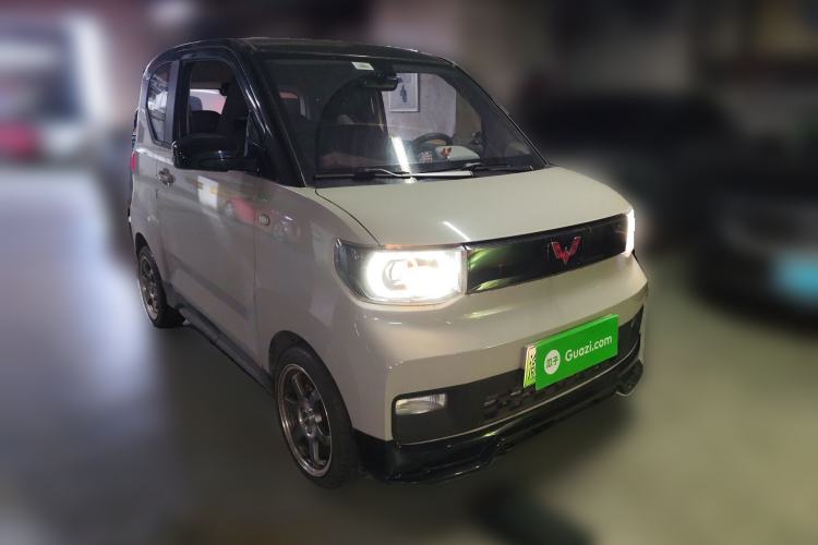 Used Wuling Hongguang MINIEV 2021 Macaron Fashion Model Lithium Iron Phosphate
