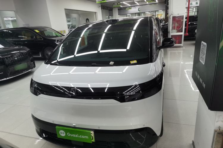 Used Zeekr MIX 2025 Intelligent Driving Version
