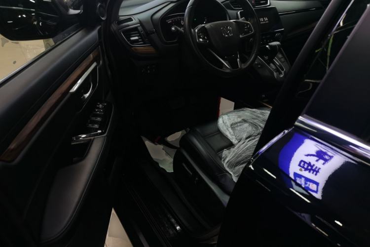 Used Honda CR-V 2021 240TURBO CVT 2WD Fashion Edition