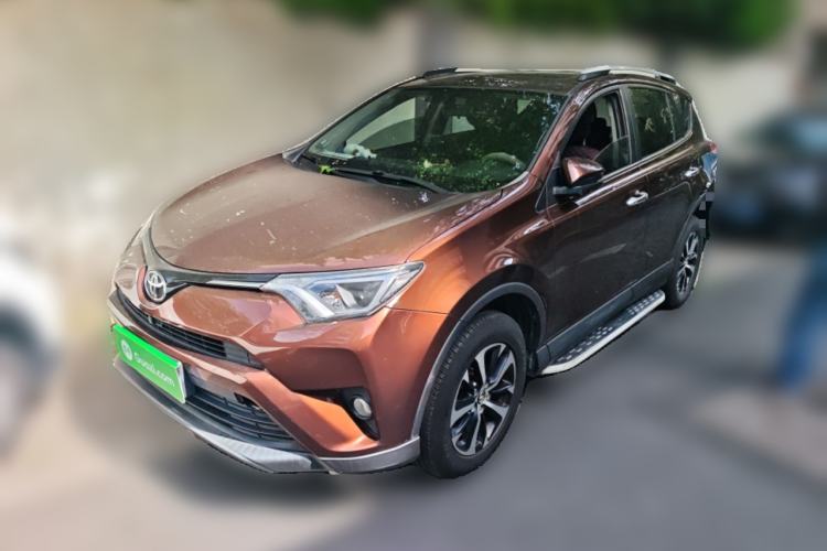 Used Toyota RAV4 2016 2.0L CVT Two-Wheel Drive Fashion Edition China V Standard
