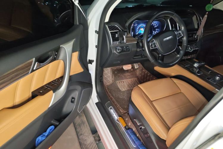 Used Haval H9 2017 2.0T Gasoline 4x4 Premium 5-Seater