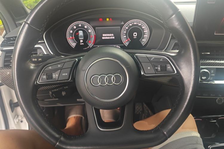 Used Audi A4L 2022 45 TFSI quattro Prestige Dynamic Edition
