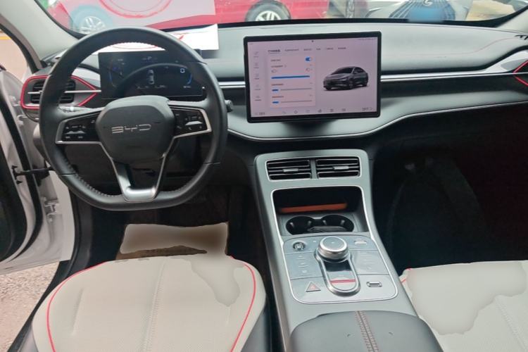 Used BYD Destroyer 05 2023 Champion Edition DM-i 55KM Luxury Model Center Console