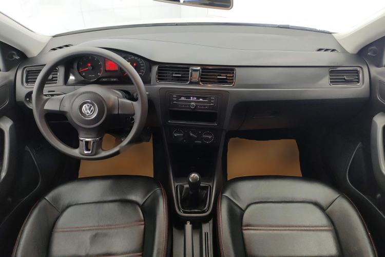 Used Volkswagen Santana 2015 1.4L Manual Fashion Edition