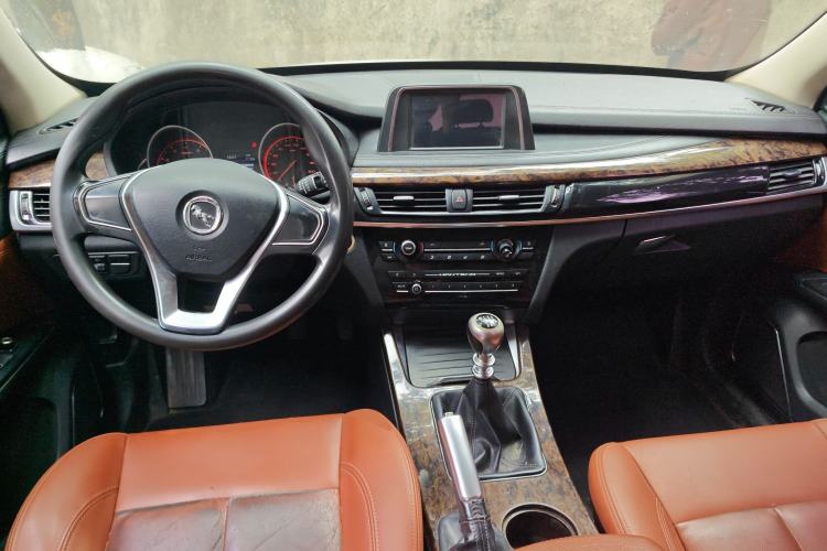 Used Hanteng X7 2016 1.5T Manual Comfort Model
