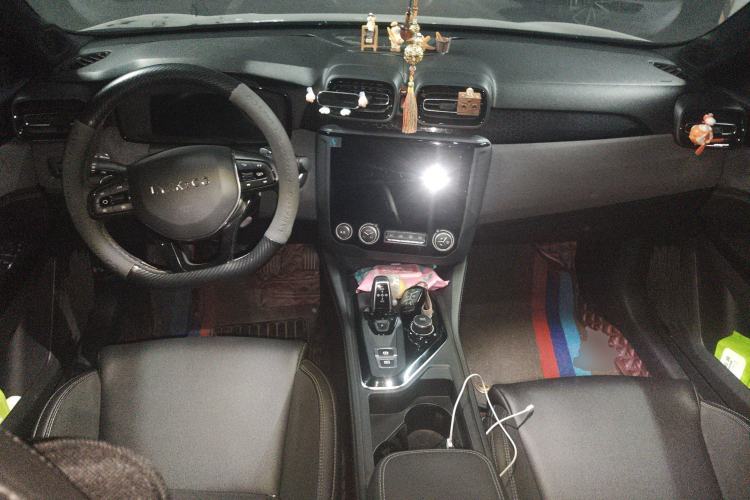 Used Lynk & Co 03 2021 1.5TD DCT JingPlus Center Console