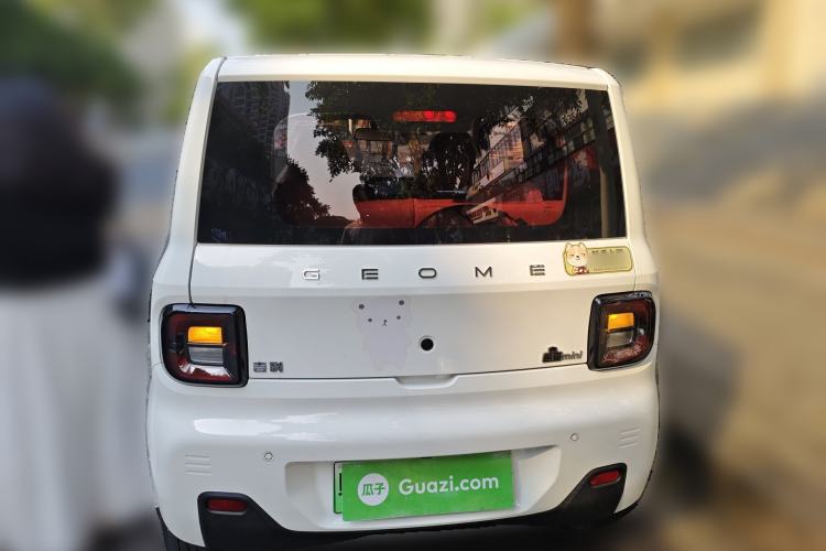 Used Geely Galaxy Panda 2023 Panda Mini 200km Endurance Bear Rear