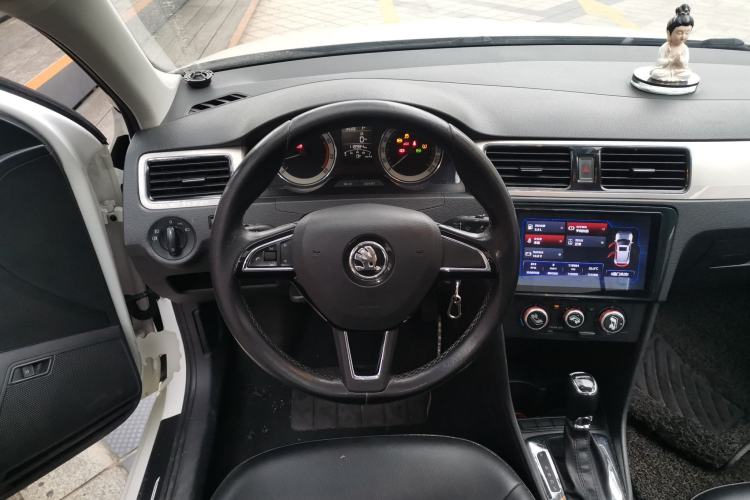 Used Skoda Rapid 2018 1.6L Automatic Comfort Edition