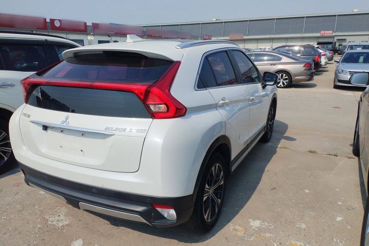 Used Mitsubishi Eclipse Cross 2019 1.5T CVT Two-Wheel Drive Dream Edition China VI Standard
