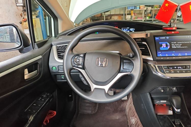 Used Honda Jade 2016 1.8L Automatic Comfort Elite Version 5 Seats Steering Wheel