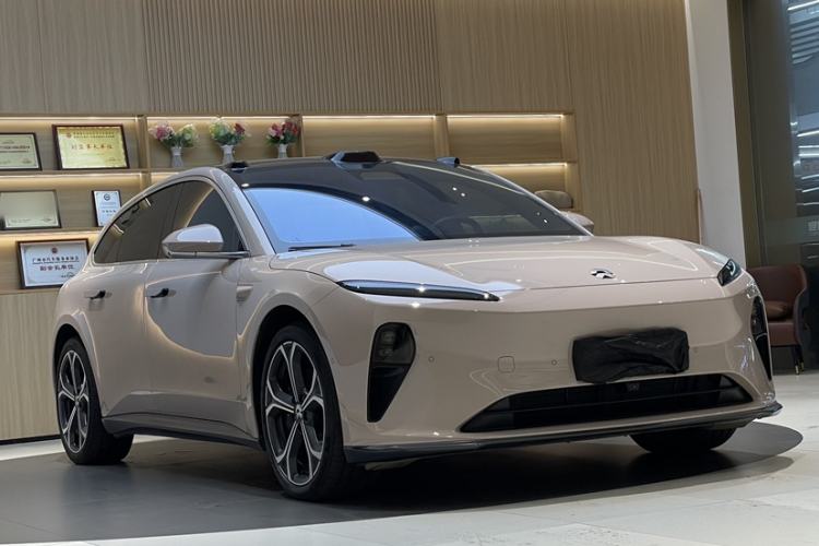 Used Nio ET5T 2023 75 kWh Touring